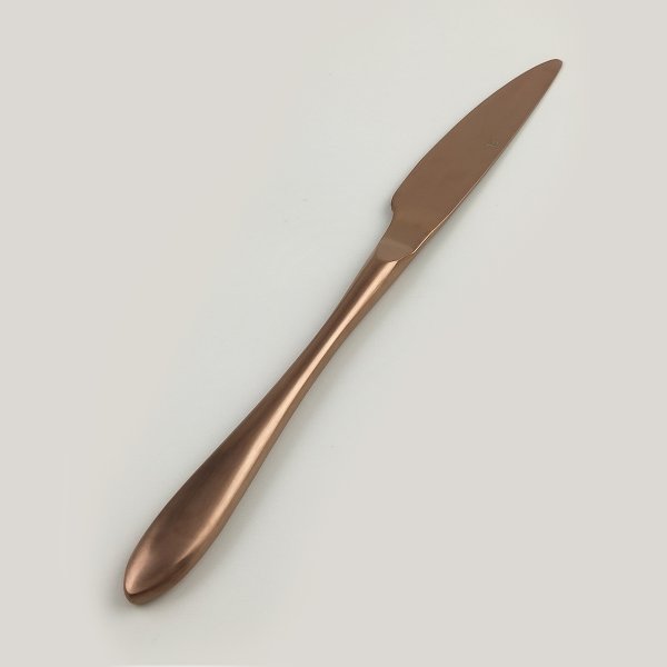нож_столовый__покрытие_pvd_цвет_матовая_медь_серия__alessi_copper___p_l__1.jpg