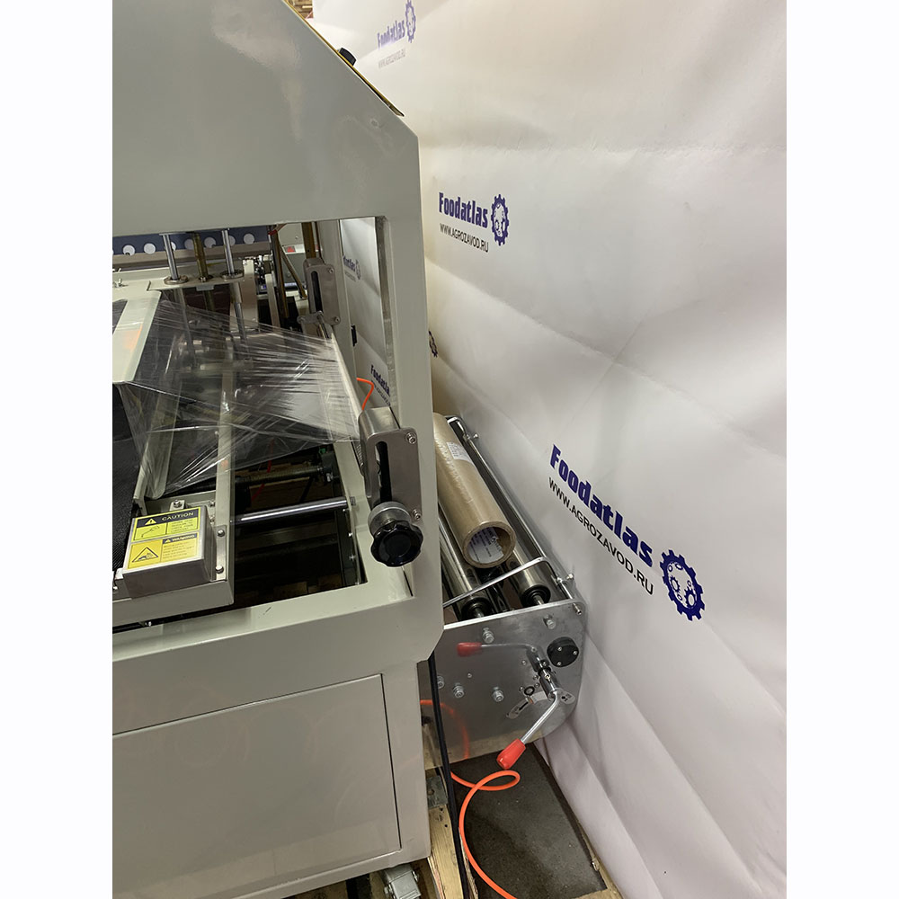 термоусадочная_линия_автоматическая_bsl_560a_foodatlas__l_обрезка_и_термоусадка__5.jpg