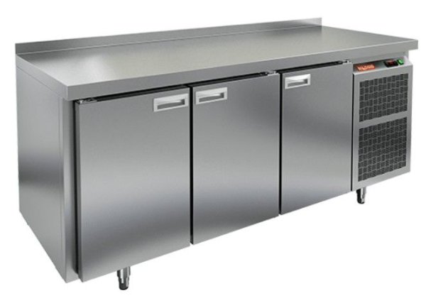 gn_111_tn_стол_охл____2_10___3_двери__1835х700х850мм__hicold_rus_1.jpg